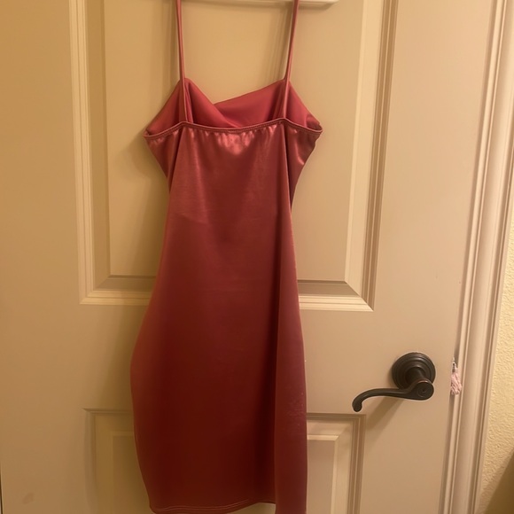 Windsor pink formal mini dress - Picture 3 of 3